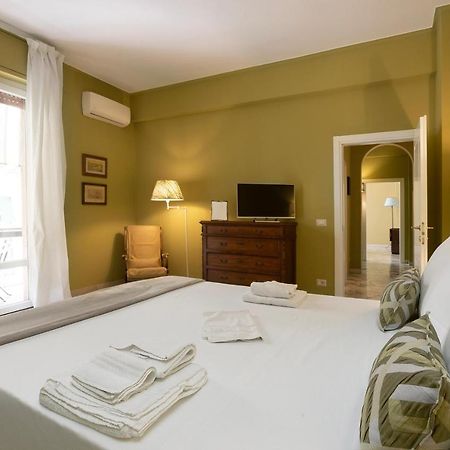 Lilly Apartment Floransa Dış mekan fotoğraf