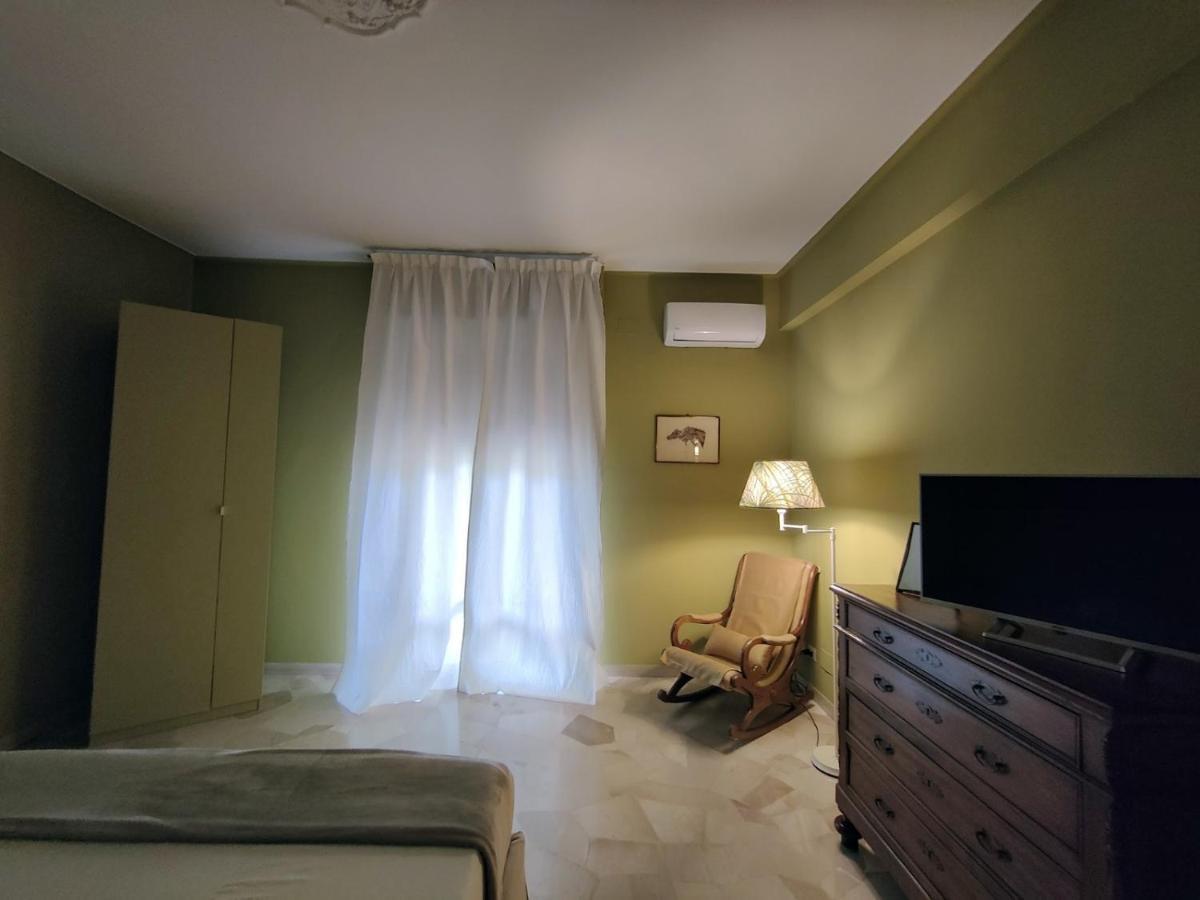 Lilly Apartment Floransa Dış mekan fotoğraf